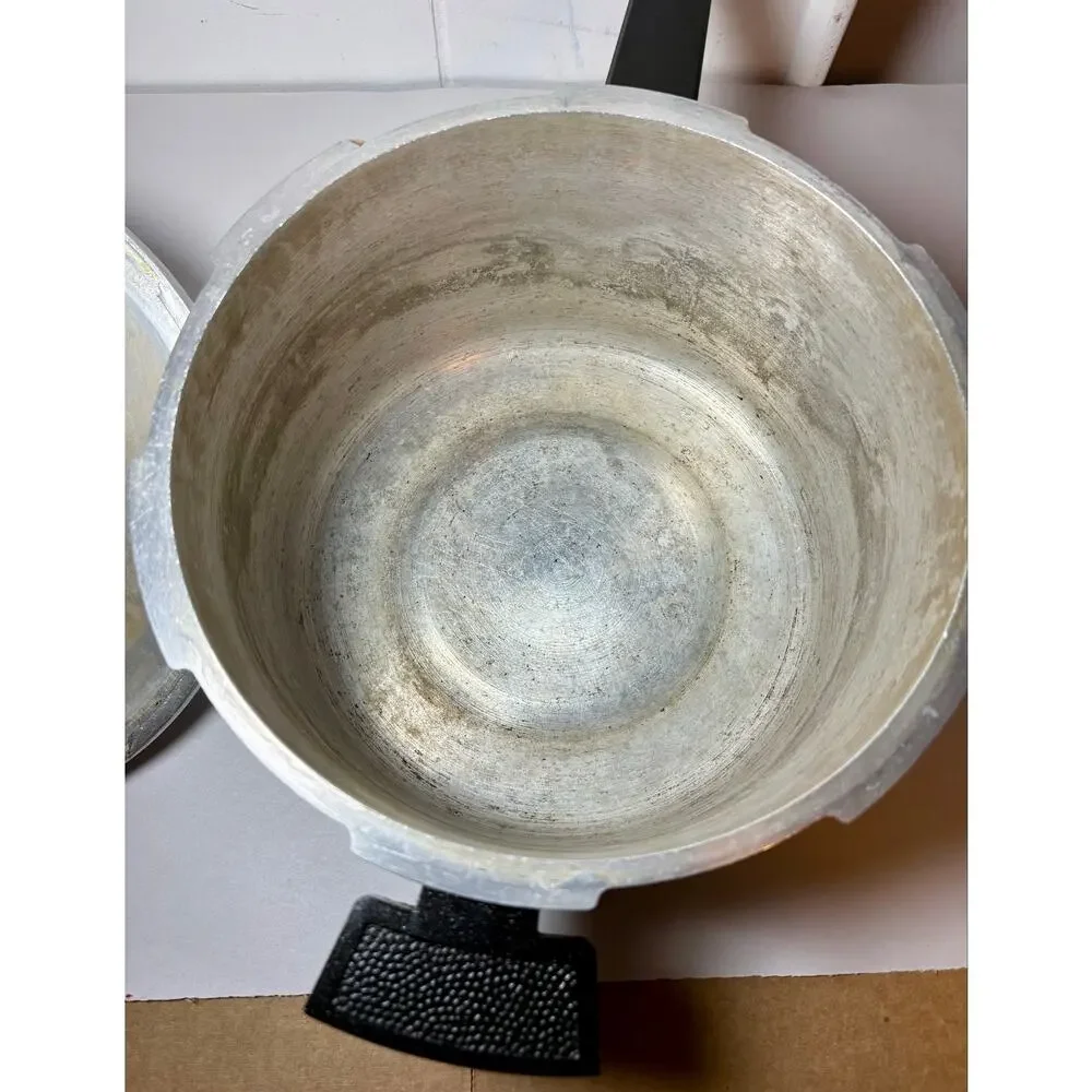 Presto vintage quart